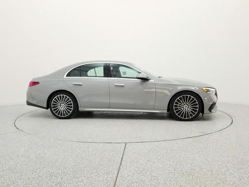 MANUFAKTUR Alpine Grey 2026 Mercedes-Benz E-Class 4MATIC