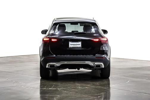 2026 Mercedes-Benz GLA 250 4MATIC