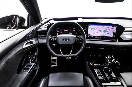 2025 Audi SQ6 e-tron Premium Plus quattro
