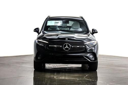 2026 Mercedes-Benz GLC 300 Base