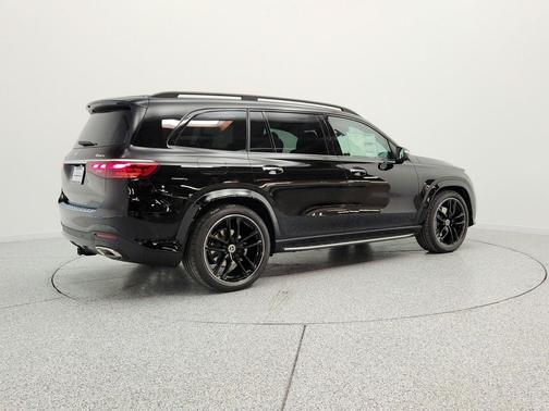 Black 2026 Mercedes-Benz GLS 580 4MATIC