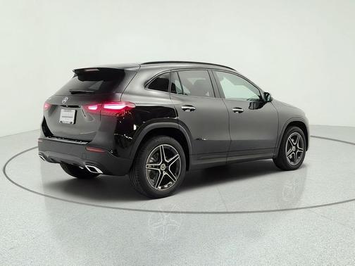 Cosmos Black Metallic 2026 Mercedes-Benz GLA 250 4MATIC