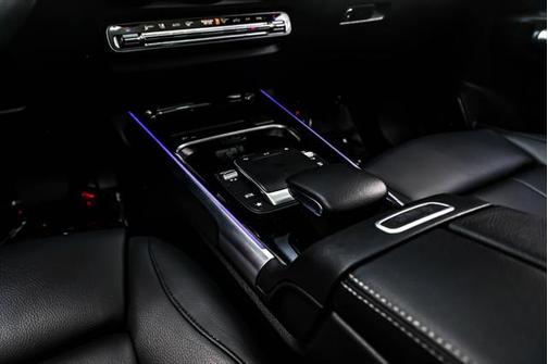 2021 Mercedes-Benz GLB 250 Base