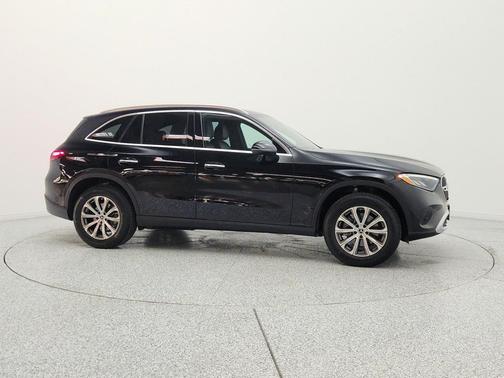 Black 2026 Mercedes-Benz GLC 300 Base