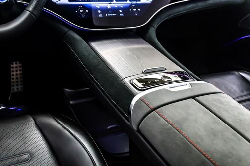 2025 Mercedes-Benz AMG EQS 4MATIC