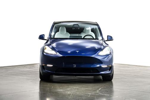 2024 Tesla Model Y Performance Dual Motor All-Wheel Drive
