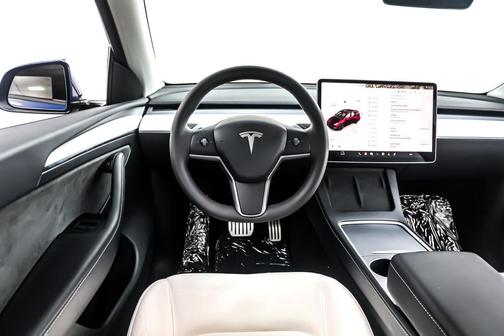 2024 Tesla Model Y Performance Dual Motor All-Wheel Drive