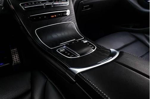 2022 Mercedes-Benz GLC 300 Base
