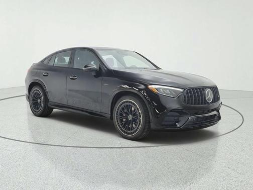 Black 2027 Mercedes-Benz GLC 300 Base