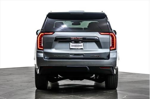 2023 GMC Yukon 4WD AT4