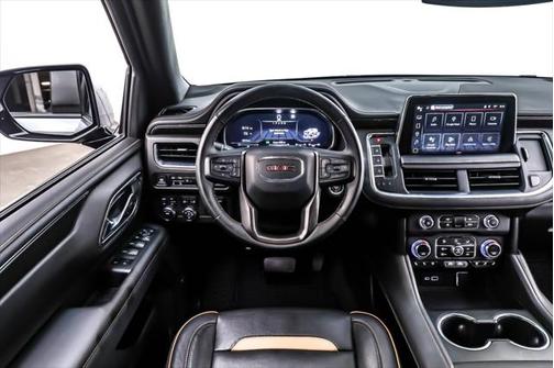 2023 GMC Yukon 4WD AT4