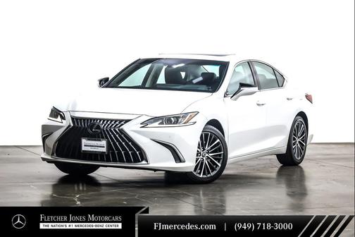 2024 Lexus ES 300h Base
