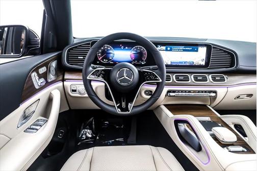 2025 Mercedes-Benz GLS 450 4MATIC
