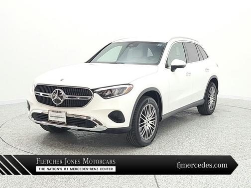 Polar White 2025 Mercedes-Benz GLC 300 Base