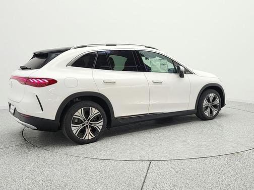 Polar White 2026 Mercedes-Benz EQE 320+ EQE 320+