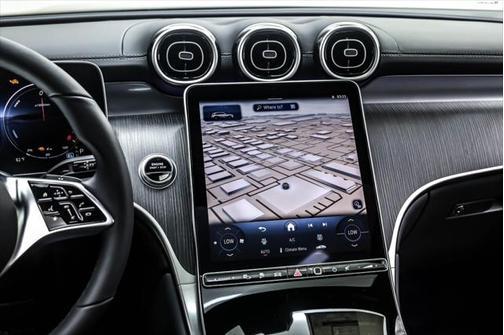 2025 Mercedes-Benz GLC 350e Base