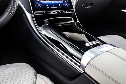 2026 Mercedes-Benz GLC 300 Base