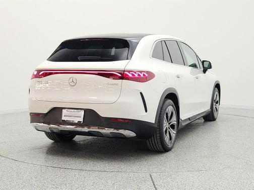 Polar White 2023 Mercedes-Benz EQE 350 4MATIC
