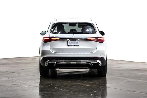 2026 Mercedes-Benz GLC 300 Base
