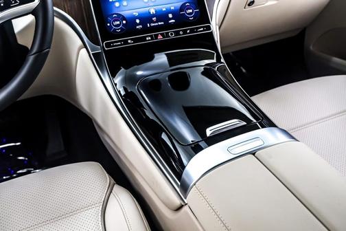 2026 Mercedes-Benz GLC 300 Base
