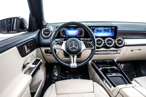 2025 Mercedes-Benz GLB 250 Base