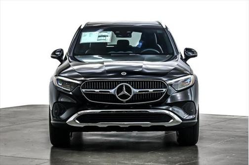 2025 Mercedes-Benz GLC 300 Base