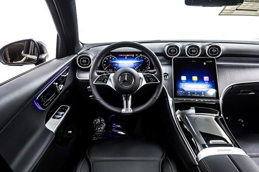 2026 Mercedes-Benz GLC 300 Base