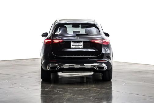 2026 Mercedes-Benz GLC 300 Base