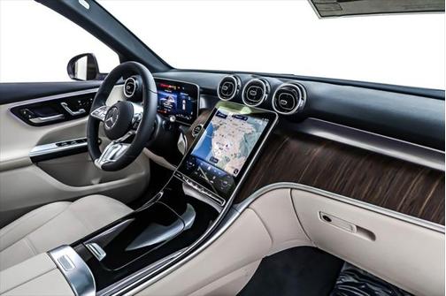 2025 Mercedes-Benz GLC 350e Base