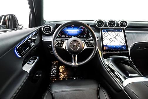 2025 Mercedes-Benz GLC 350e Base