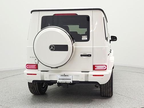 Polar White 2026 Mercedes-Benz G-Class G 550