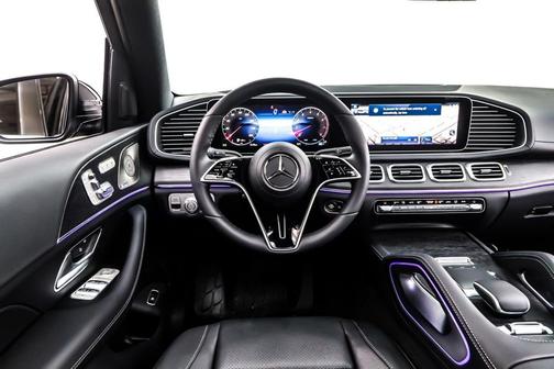 2025 Mercedes-Benz GLS 450 4MATIC