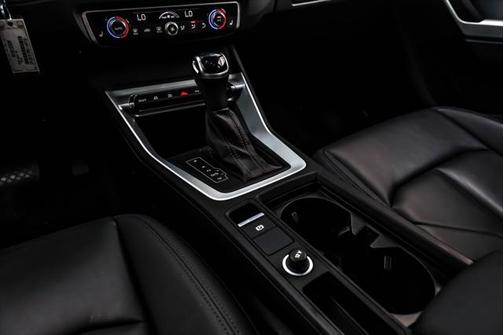 2022 Audi Q3 45 S line Premium