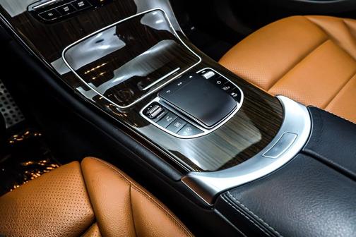 2022 Mercedes-Benz GLC 300 Base