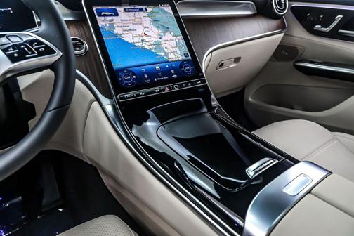 2026 Mercedes-Benz GLC 300 Base