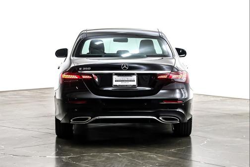 2022 Mercedes-Benz E-Class E 350 RWD Sedan