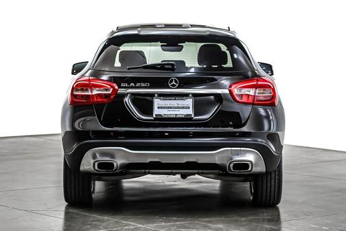 2018 Mercedes-Benz GLA 250 Base