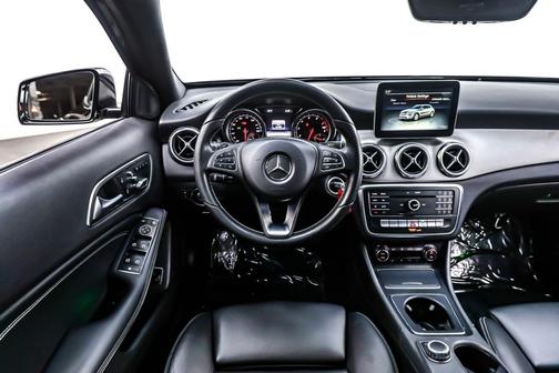 2018 Mercedes-Benz GLA 250 Base