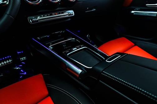 2026 Mercedes-Benz AMG GLB 35 4MATIC