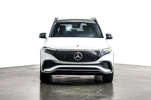 2025 Mercedes-Benz EQB 300 4MATIC