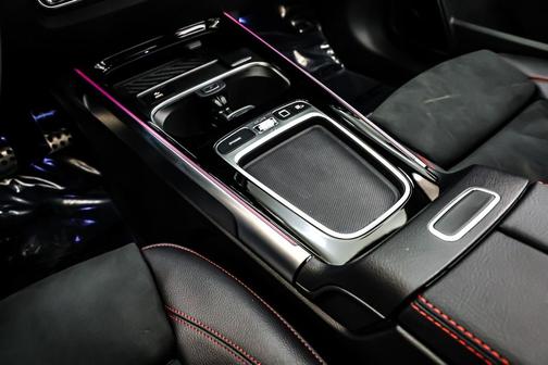 2025 Mercedes-Benz EQB 300 4MATIC