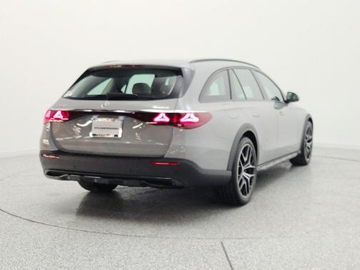 MANUFAKTUR Alpine Grey 2026 Mercedes-Benz E-Class E 450 4MATIC All-Terrain