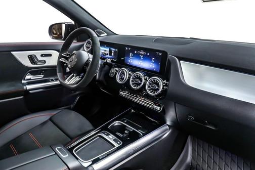 2026 Mercedes-Benz AMG GLA 35 4MATIC