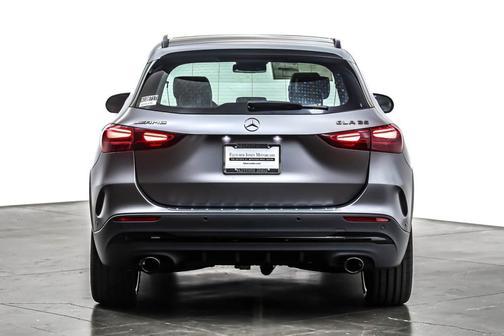 2026 Mercedes-Benz AMG GLA 35 4MATIC