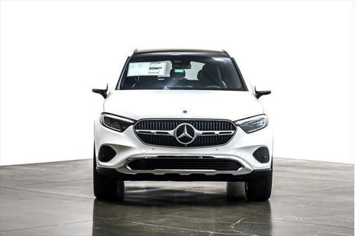 2025 Mercedes-Benz GLC 350e Base