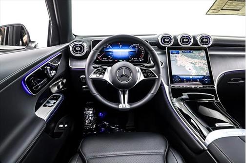 2025 Mercedes-Benz GLC 350e Base
