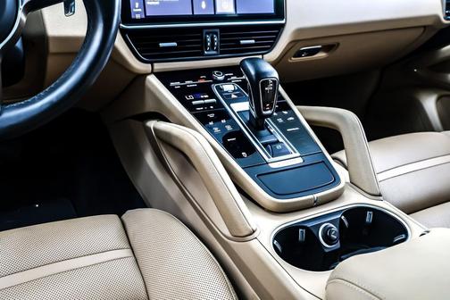 2019 Porsche Cayenne Cayenne