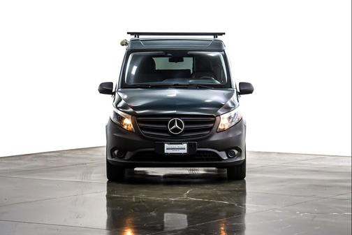 2021 Mercedes-Benz Metris Base