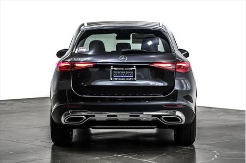 2025 Mercedes-Benz GLC 300 Base