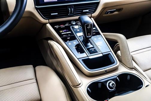 2023 Porsche Cayenne Cayenne